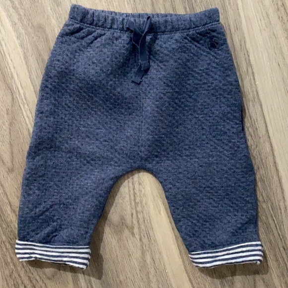 Baby Gap infant sweatsuit - Picture 2 of 4